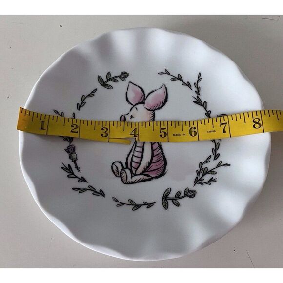 Disney Winnie The Pooh Piglet Walking Along Scalloped Ceramic Salad Plate NEW - Picture 7 of 7
